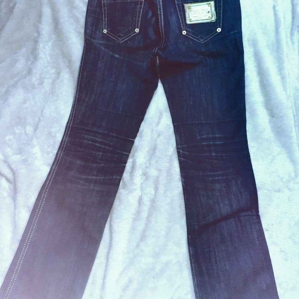 Women jeans